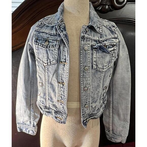 Women's The Best Distressed Denim Jacket By Lost! Size Small Light Wash - Picture 3 of 9